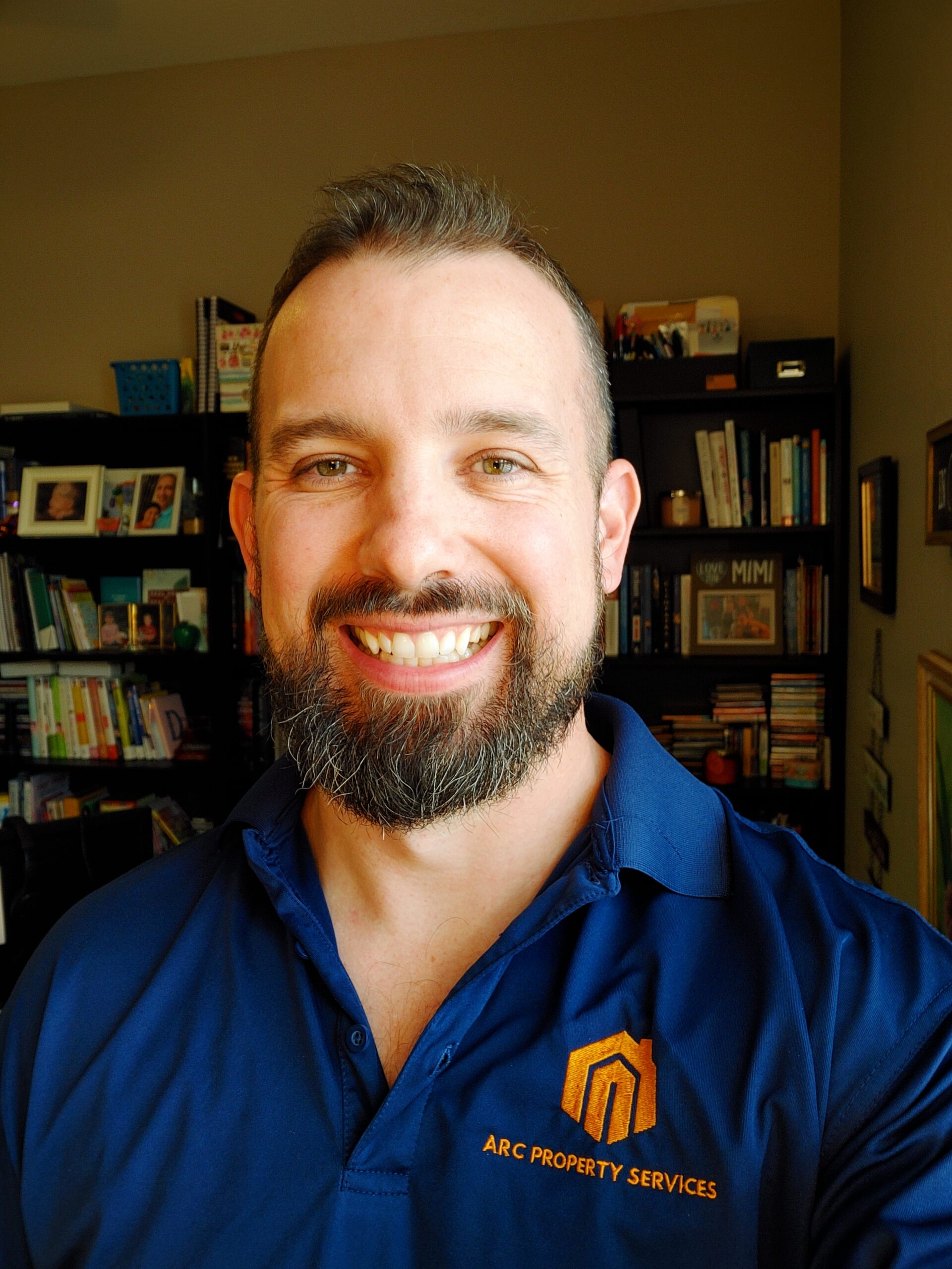 Professional handyman in Pinetop, AZ – ARC Property Services owner, ready to help with expert home repairs.