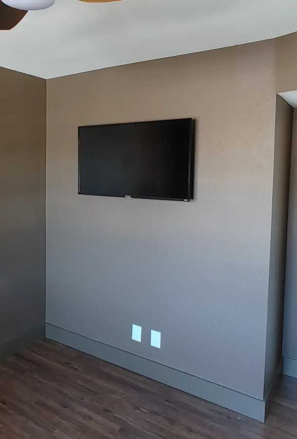TV wall mount with hidden wires, White Mountains, AZ